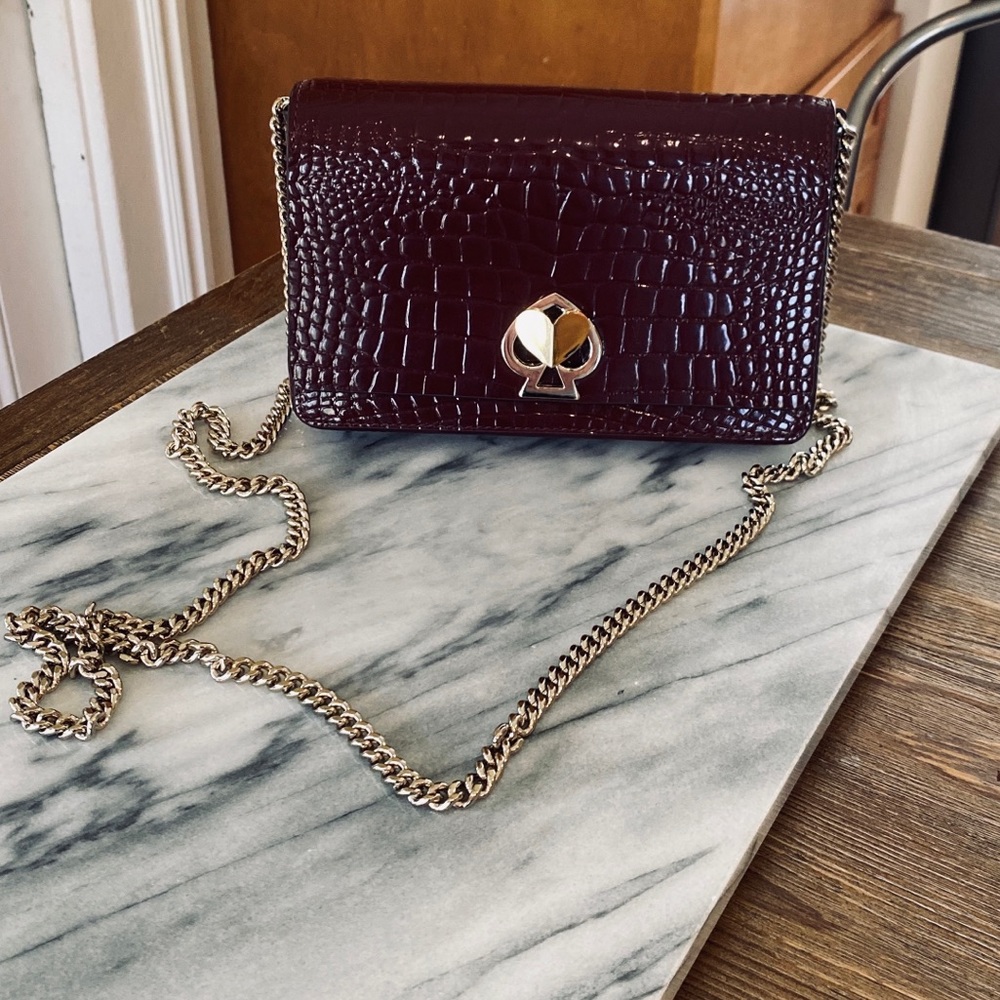 Kate Spade Romy Croc Embossed Chain Wallet